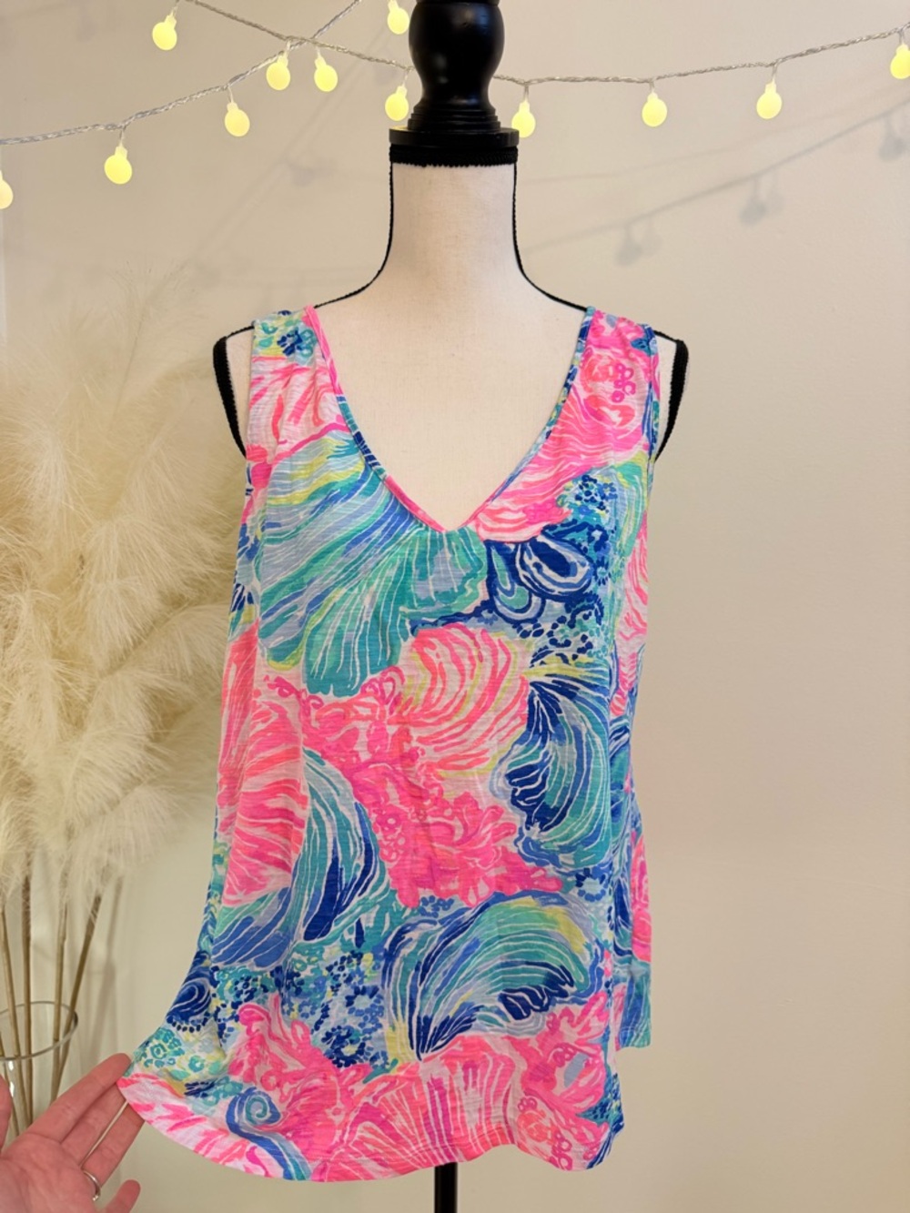 🌾 Lilly Pulitzer‎ Floral V-Neck Tank Top